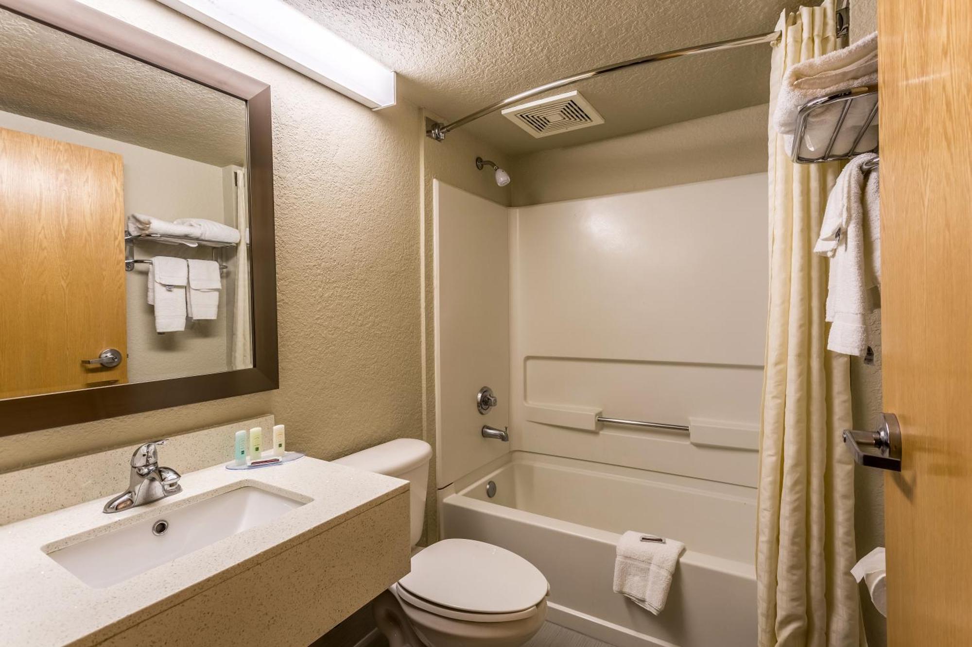 Quality Inn & Suites West El Paso I-10 Exterior foto